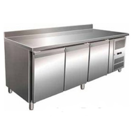Bäckereikühltisch PA 3200 TN 350 Watt 580 ltr  | Aufkantung  | 3 Volltüren  | 1 Schublade Produktbild