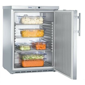 Volltürkühlschrank FKUv 1660 CHR | 141 ltr | Umluftkühlung Produktbild