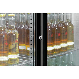 bar fridge 176L black | static cooling product photo  S