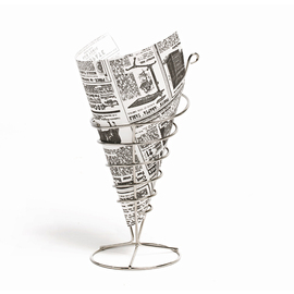 snack paper 340 mm x 280 mm | newspaper theme white|black product photo  S